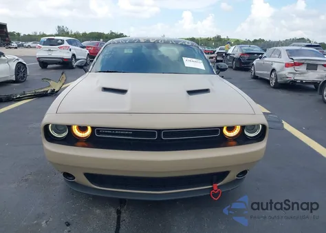 2020 Dodge Challenger Sxt z USA, uszkodzony, nr VIN 2C3CDZAGXLH103769